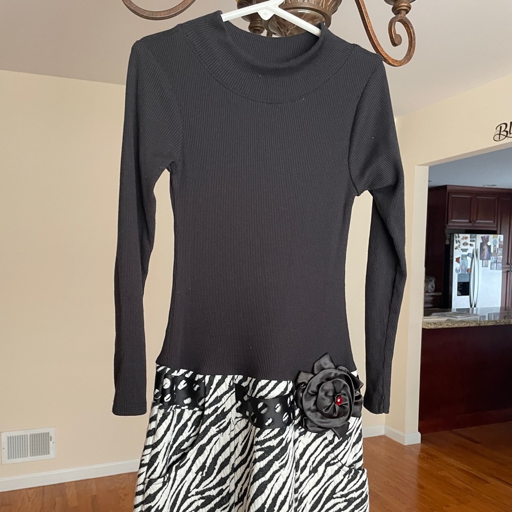 Black&White Zebra Print Dress (Size8) Worn 1x!!